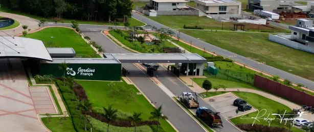 Lote/Terreno à venda, 407m² no Jardins França, Goiânia