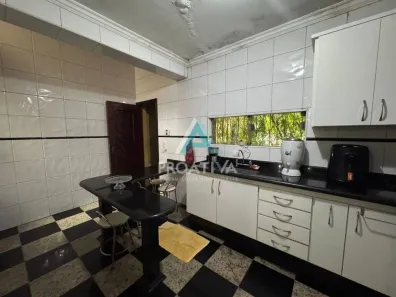 Sobrado com 3 Quartos para alugar, 240m² no Jardim, Santo André