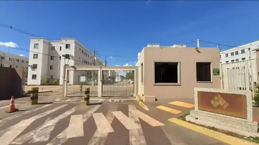 Apartamento com 2 Quartos para alugar, 42m² no Pioneiros, Campo Grande