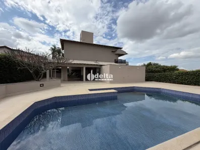com 5 Quartos à venda, 840m² no Cidade Jardim, Uberlândia