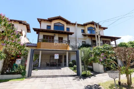 Casa com 3 Quartos à venda, 222m² no Vila Assunção, Porto Alegre