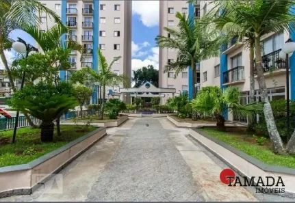 Apartamento com 2 Quartos à venda, 58m² no Vila Carmosina, São Paulo