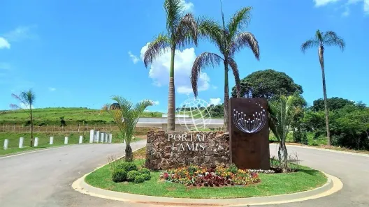 Lote/Terreno à venda, 300m² no Laranja Azeda, Atibaia