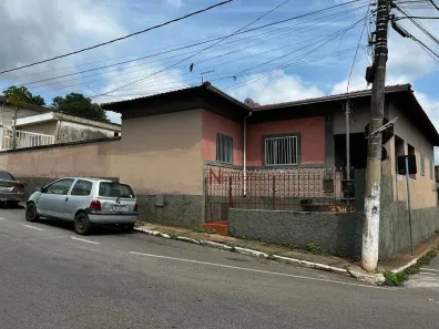Casa com 4 Quartos à venda, 387m² no Centro, Mateus Leme