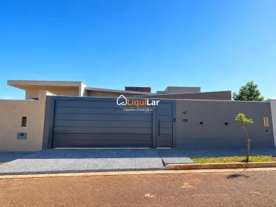 Casa com 3 Quartos à venda, 210m² no Carandá Bosque, Campo Grande