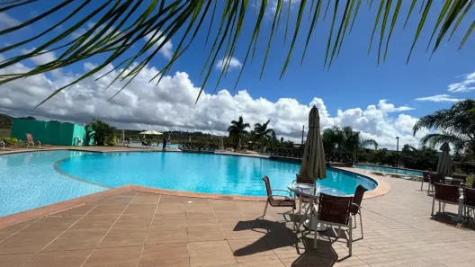 Casa de Condomínio com 3 Quartos para alugar, 150m² no Barra do Jacuípe (Monte Gordo), Camaçari