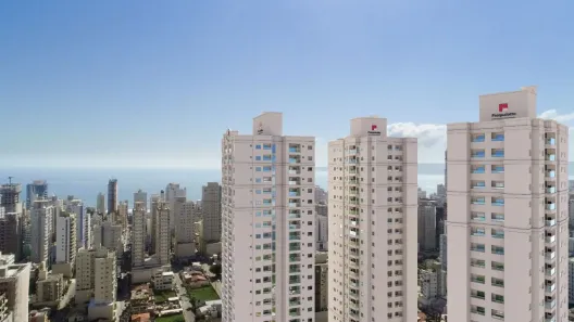Apartamento com 3 Quartos à venda, 100m² no Meia Praia, Itapema