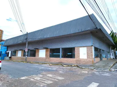 Galpão/Depósito/Armazém com 5 Quartos para alugar, 770m² no Flores, Manaus