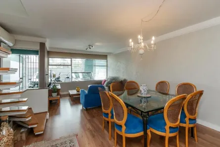 Casa com 3 Quartos à venda, 180m² no Jardim das Acácias, São Paulo