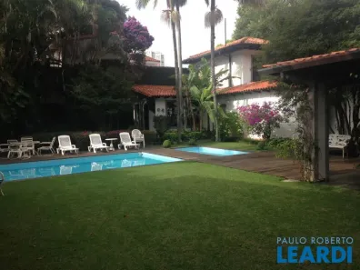 Casa com 4 Quartos à venda, 562m² no Jardim Paulista, São Paulo