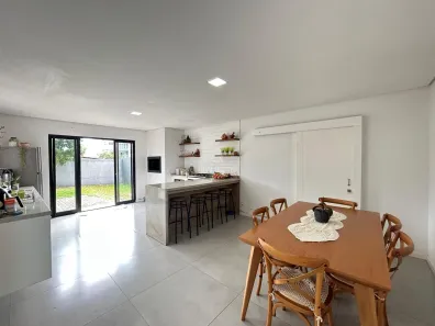 Casa com 3 Quartos à venda, 145m² no Pinheirinho, Chapecó