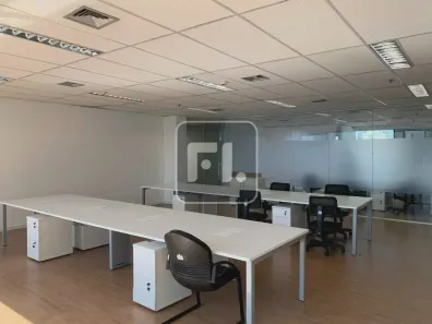 Sala Comercial para alugar, 215m² no Vila Gertrudes, São Paulo