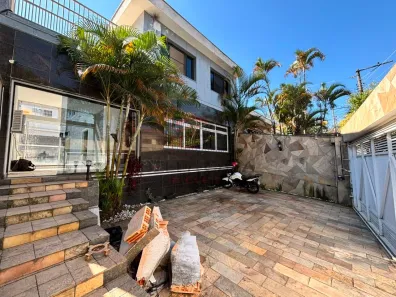 Sobrado com 4 Quartos para alugar, 255m² no Jardim Avelino, São Paulo