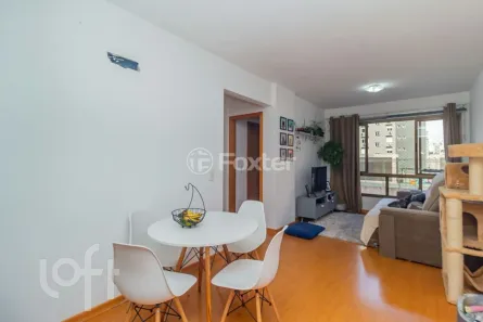 Apartamento com 2 Quartos à venda, 67m² no Passo da Areia, Porto Alegre