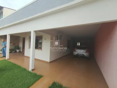 Casa com 4 Quartos para alugar, 150m² no Parque Residencial Laranjeiras, Serra