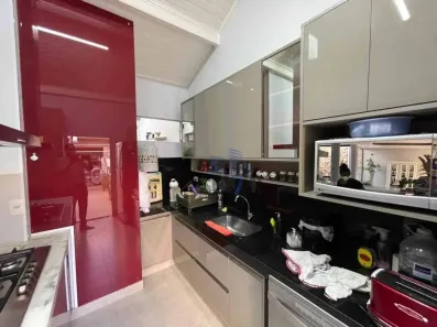 Casa com 3 Quartos à venda, 236m² no Jardim Estoril, Bauru