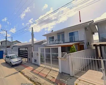 Casa com 2 Quartos para alugar, 67m² no Bela Vista, Palhoça