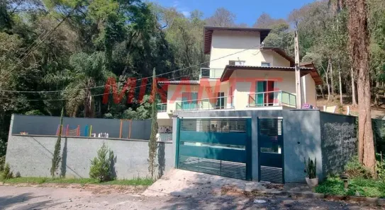 Sobrado com 4 Quartos à venda, 1600m² no Caraguatá, Mairiporã