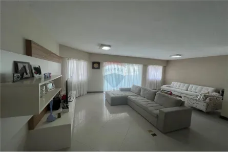 Apartamento com 4 Quartos para alugar, 218m² no Barra da Tijuca, Rio de Janeiro
