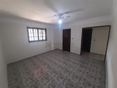 Casa com 4 Quartos à venda, 200m² no Vila Cardia, Bauru