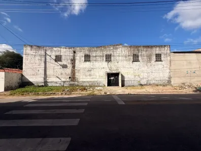 Ponto Comercial com 15 Quartos à venda, 500m² no Bonsucesso, Fortaleza