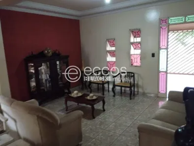 Casa com 3 Quartos à venda, 190m² no Martins, Uberlândia