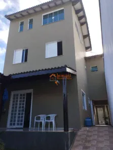 Sobrado com 3 Quartos à venda, 220m² no Vila Caputera, Mogi das Cruzes