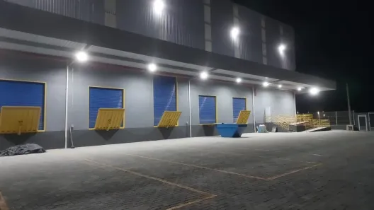 Galpão/Depósito/Armazém para alugar, 1275m² no Civit II, Serra