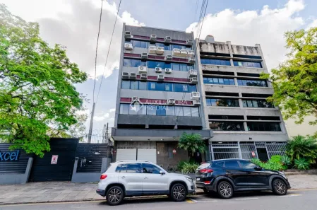 Sala Comercial para alugar, 26m² no Passo da Areia, Porto Alegre