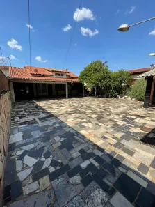 Casa com 5 Quartos à venda, 304m² no Jardim América, Goiânia
