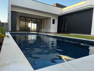 Casa de Condomínio com 3 Quartos para alugar, 250m² no Parque Bela Vista, Votorantim