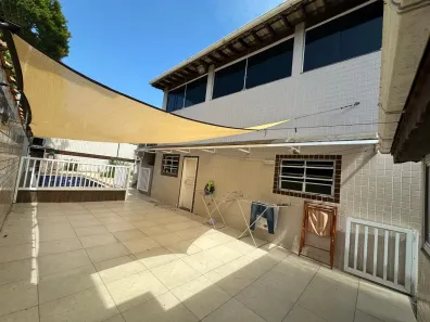 Casa com 3 Quartos à venda, 192m² no Vila Belmiro, Santos
