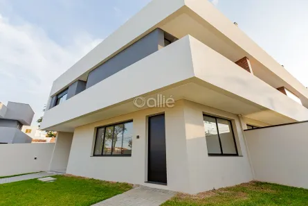 Sobrado com 3 Quartos à venda, 147m² no Santa Felicidade, Curitiba