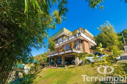 Casa com 4 Quartos à venda, 200m² no Praia da Silveira, Garopaba