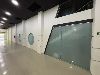 Ponto Comercial com 1 Quarto para alugar, 500m² no Jaracaty, São Luís