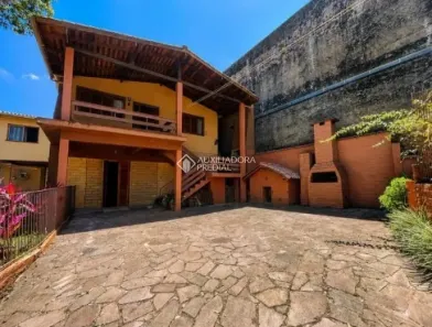 Casa com 2 Quartos para alugar, 140m² no Boa Vista, Novo Hamburgo