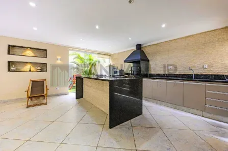 Casa com 4 Quartos à venda, 390m² no Vila Ipojuca, São Paulo