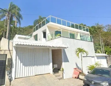 Casa com 5 Quartos à venda, 420m² no Itaipu, Niterói