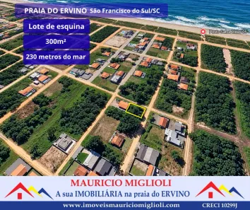 Lote/Terreno à venda, 300m² no Praia do Ervino, São Francisco do Sul