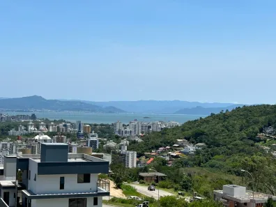 Lote/Terreno à venda, 495m² no Itacorubi, Florianópolis