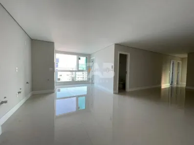 Apartamento com 3 Quartos à venda, 120m² no Gravatá, Navegantes