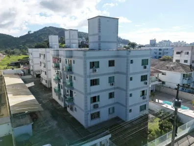 Apartamento com 2 Quartos à venda, 54m² no São Sebastião, Palhoça