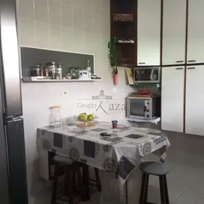Casa com 4 Quartos à venda, 253m² no Jardim Flórida, Jacareí