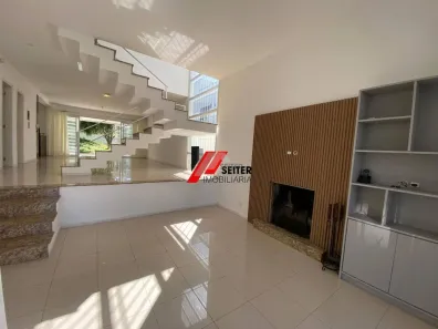 Casa com 4 Quartos à venda, 306m² no Córrego Grande, Florianópolis