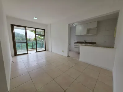 Apartamento com 2 Quartos para alugar, 66m² no Recreio dos Bandeirantes, Rio de Janeiro