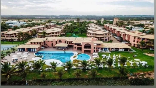 Prédio Comercial com 4 Quartos à venda, 90m² no Genipabu (Monte Gordo), Camaçari