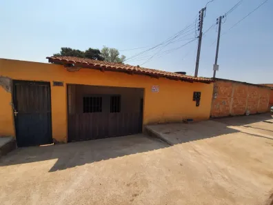 Casa com 3 Quartos à venda, 369m² no Parque Veiga Jardim, Aparecida de Goiânia