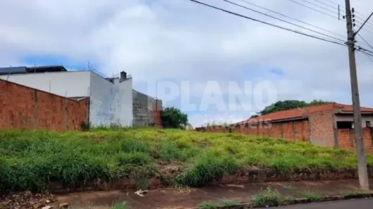 Lote/Terreno à venda, 574m² no Recreio dos Bandeirantes, São Carlos