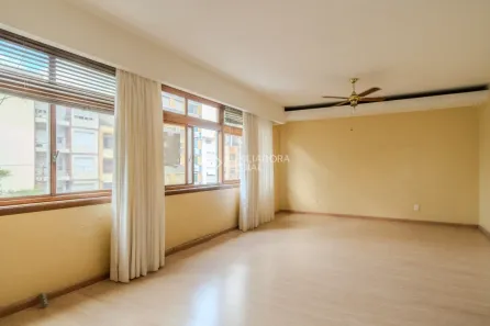 Apartamento com 3 Quartos à venda, 155m² no Azenha, Porto Alegre