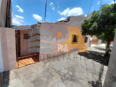 Casa com 3 Quartos à venda, 82m² no Centro, Jaguariúna